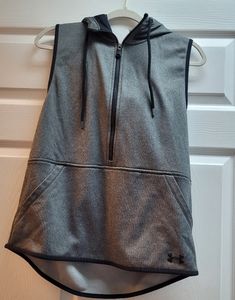 Women's Under Armour Vest Size M